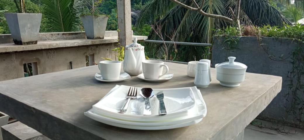 Mandara Rest Bed & Breakfast Hikkaduwa Exterior photo