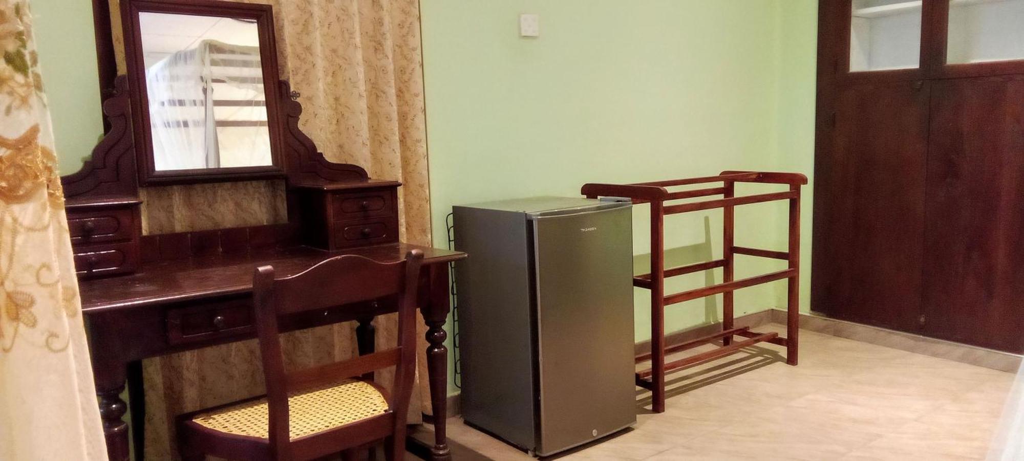 Mandara Rest Bed & Breakfast Hikkaduwa Room photo